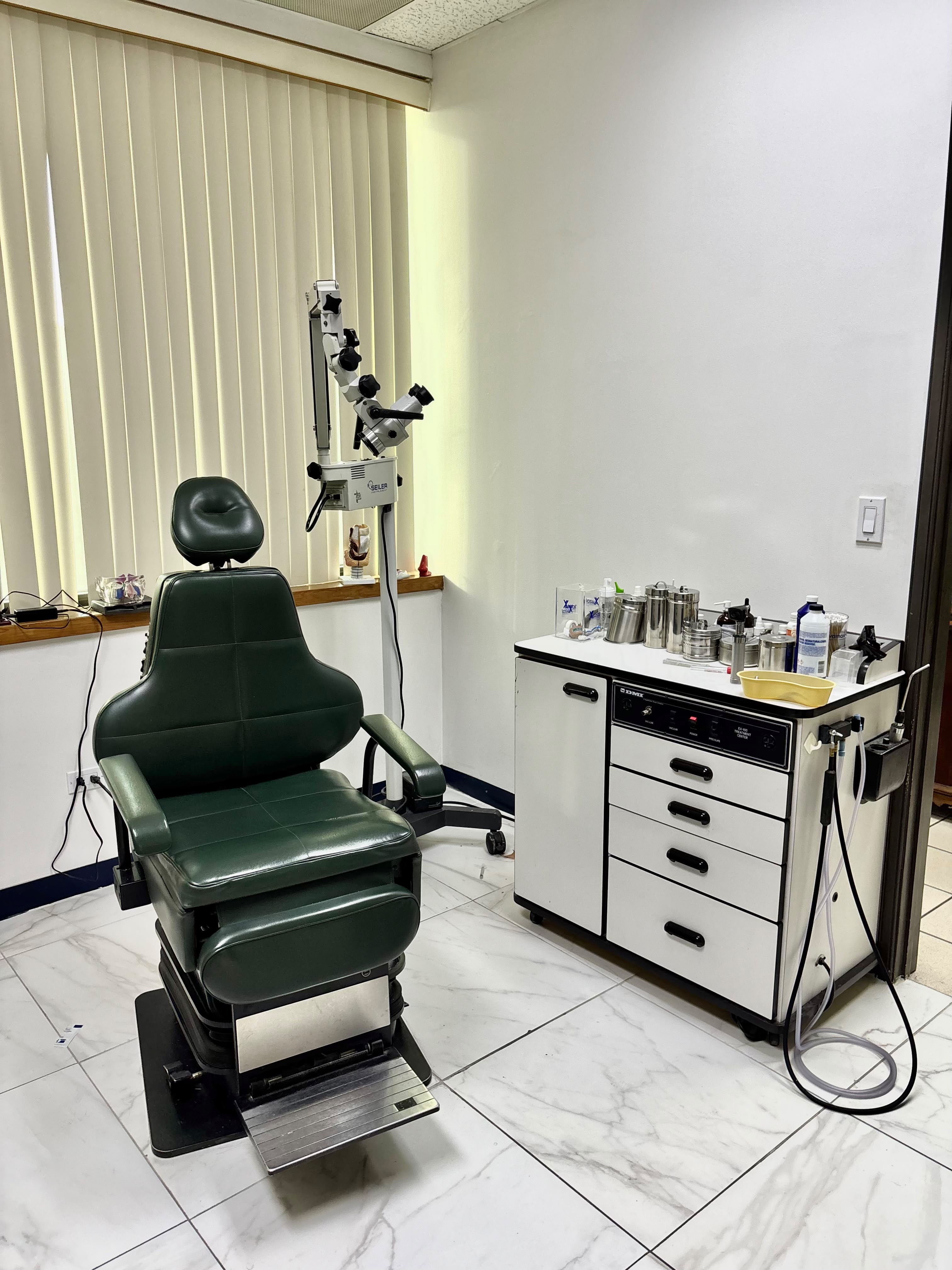 Consultorio del Dr. López Sisniega, donde se realiza la endoscopia nasal